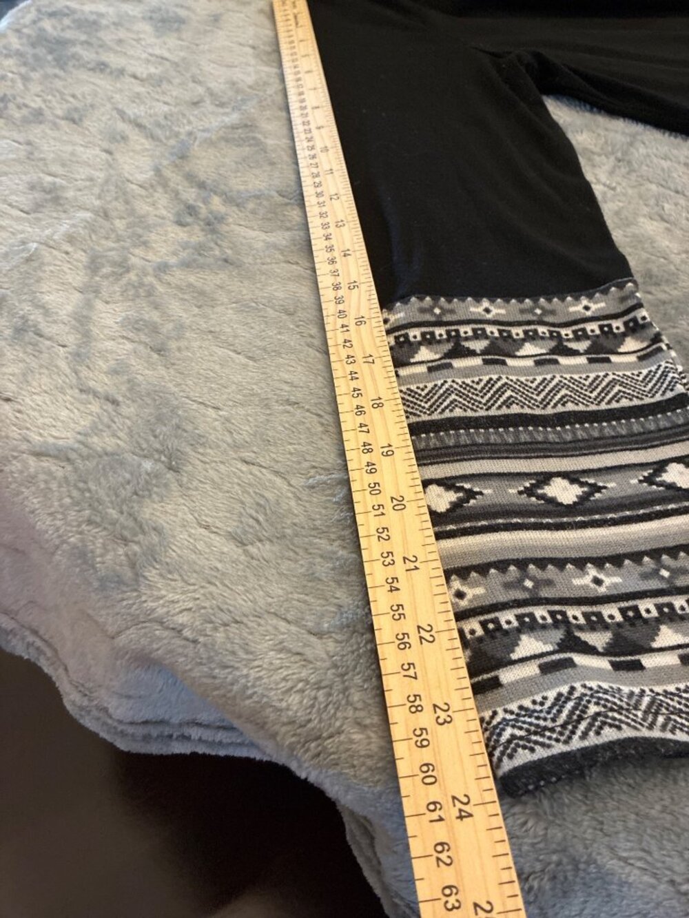 Musey 2XL Black Tunic Top Long Sleeve Cowl Neck Tribal Print Accent Shirt - Picture 9 of 9